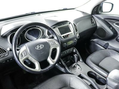 Hyundai ix35, 2.0 л, АКПП, 2013 фото 2