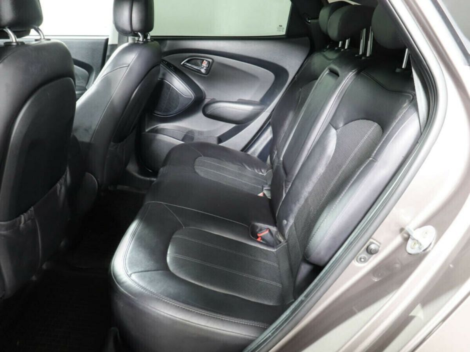 Hyundai ix35, 2.0 л, АТ, 2014 фото 8
