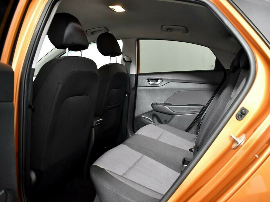 Hyundai Solaris, 1.6 л, АТ, 2018 фото 1