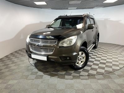 Chevrolet TrailBlazer, 2.8 л, АКПП, 2015 фото 3