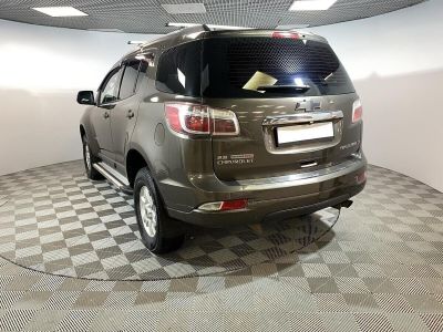 Chevrolet TrailBlazer, 2.8 л, АКПП, 2015 фото 6