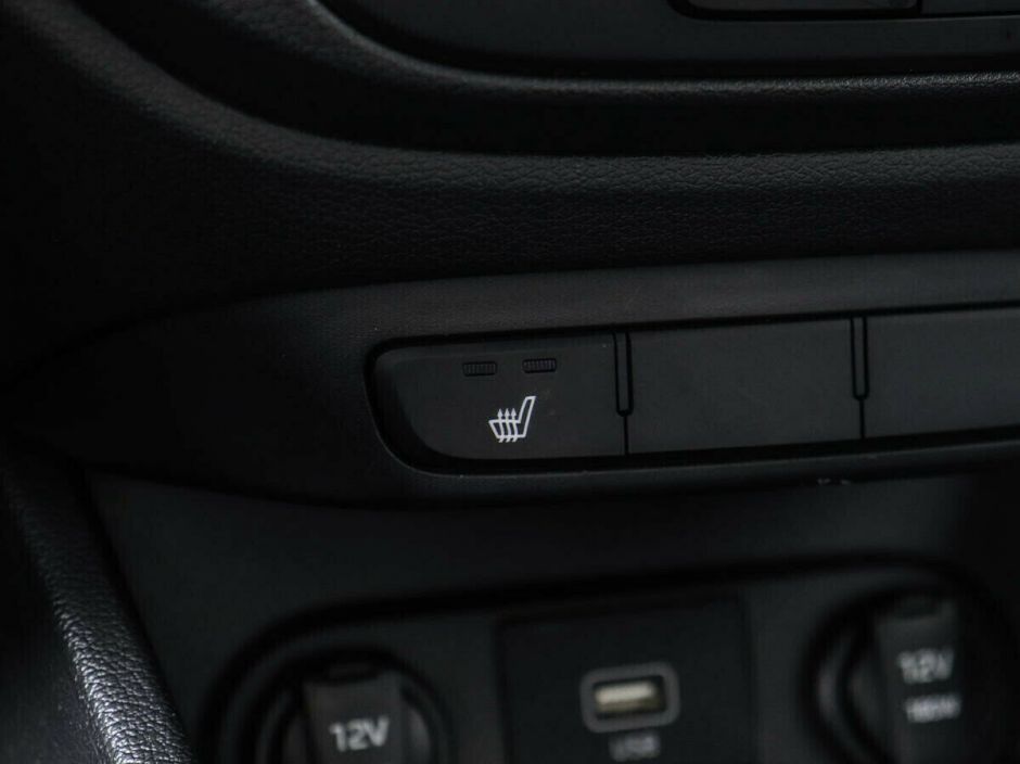 Hyundai Solaris, 1.6 л, АТ, 2019 фото 7