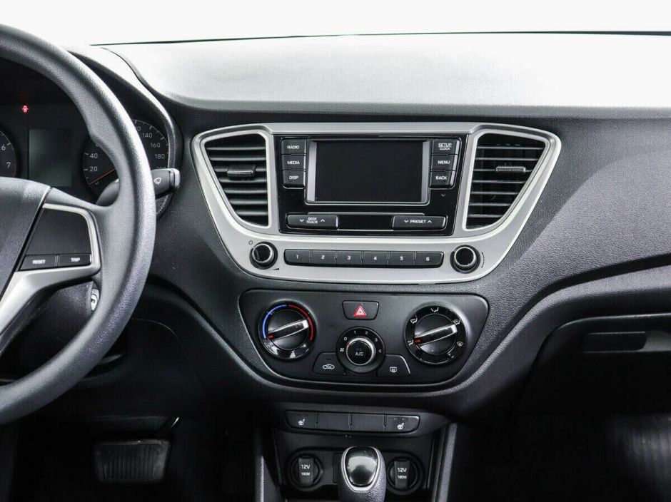 Hyundai Solaris, 1.6 л, АТ, 2019 фото 8