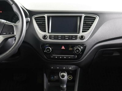 Hyundai Solaris, 1.6 л, АКПП, 2019 фото 9