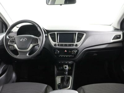 Hyundai Solaris, 1.6 л, АКПП, 2019 фото 2