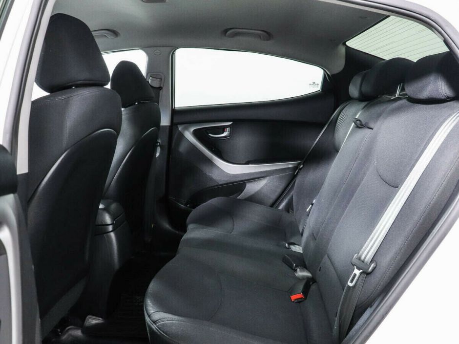 Hyundai Elantra, 1.8 л, АТ, 2013 фото 1