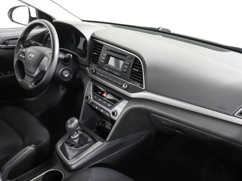 Hyundai Elantra, 1.6 л, МТ, 2016 фото 1
