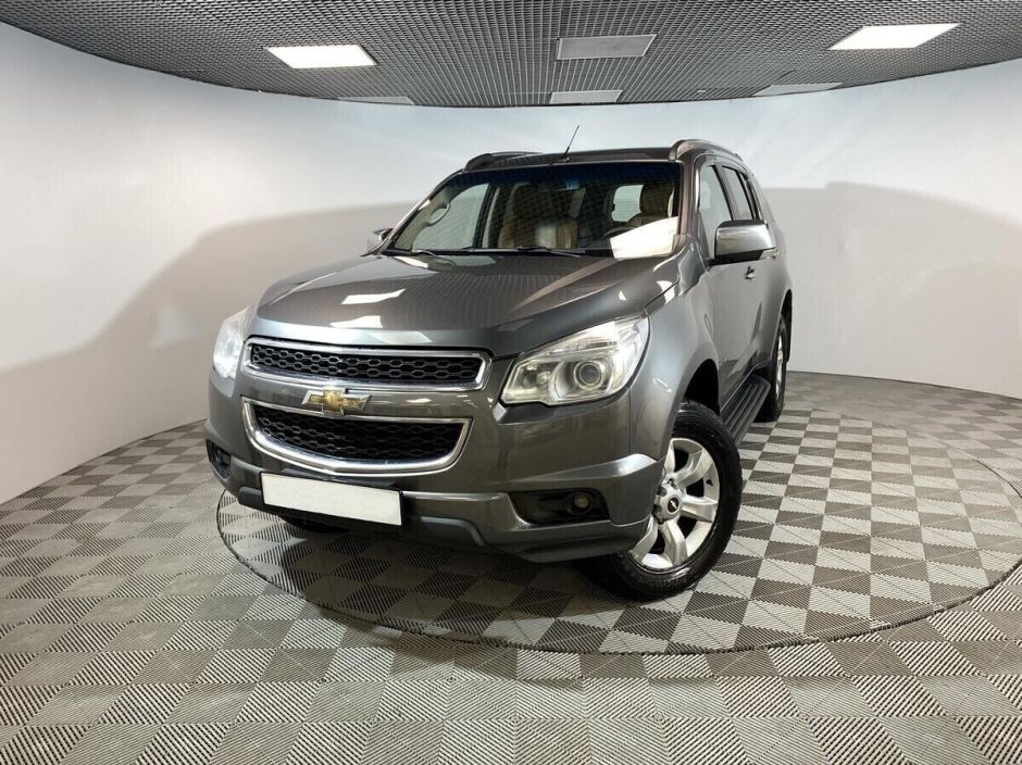 Chevrolet TrailBlazer, 2.8 л, АТ, 2015 фото 3
