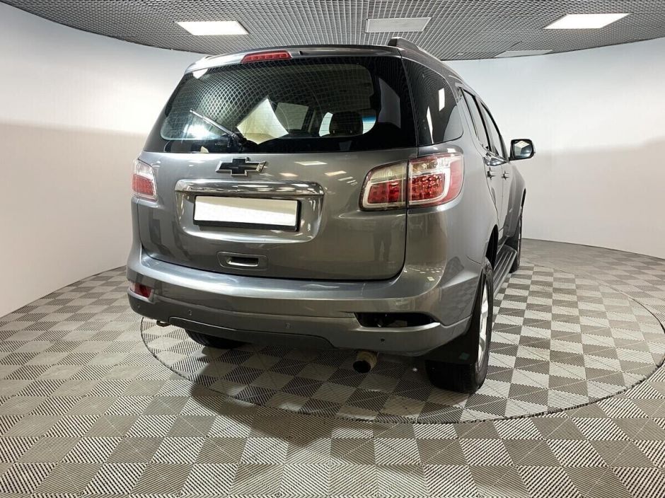 Chevrolet TrailBlazer, 2.8 л, АТ, 2015 фото 4