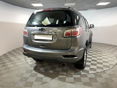 Chevrolet TrailBlazer, 2.8 л, АКПП, 2015 фото 4