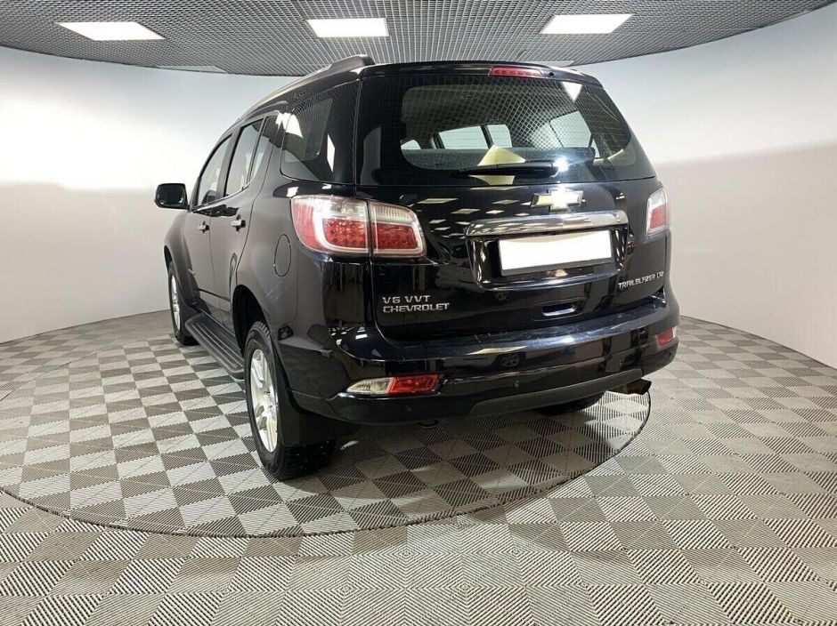 Chevrolet TrailBlazer, 2.8 л, АТ, 2014 фото 6
