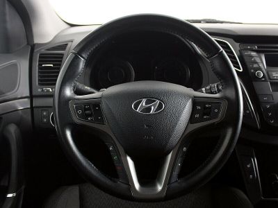 Hyundai i40, 2.0 л, АКПП, 2016 фото 8