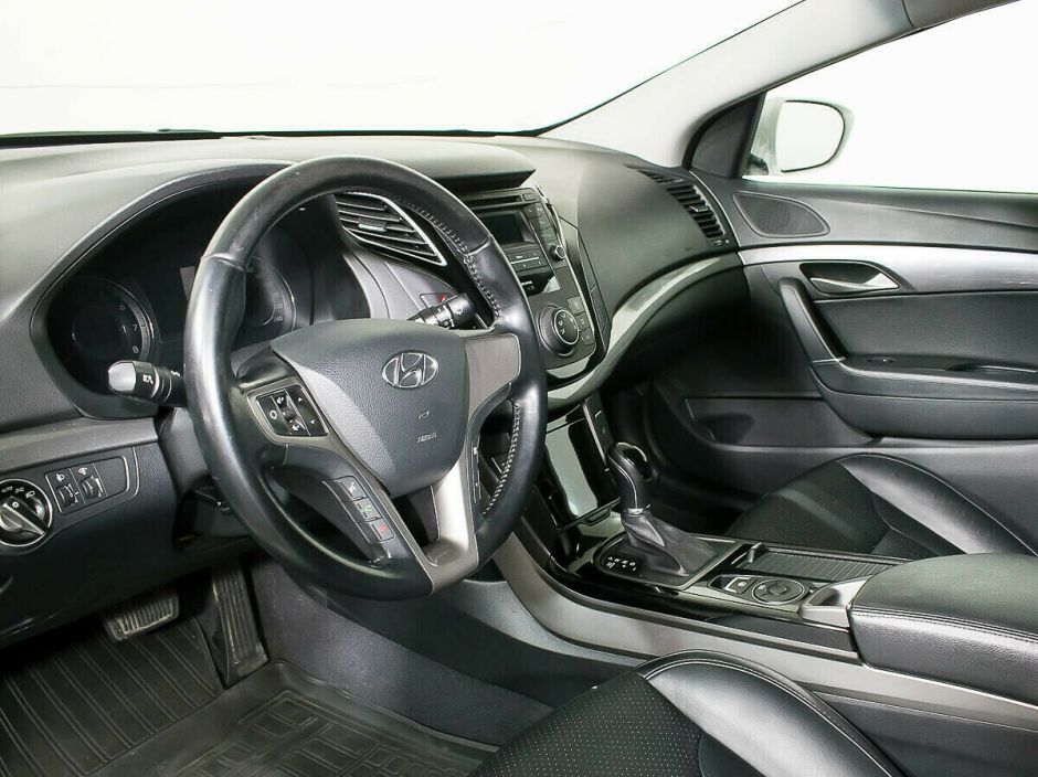 Hyundai i40, 2.0 л, АТ, 2017 фото 7