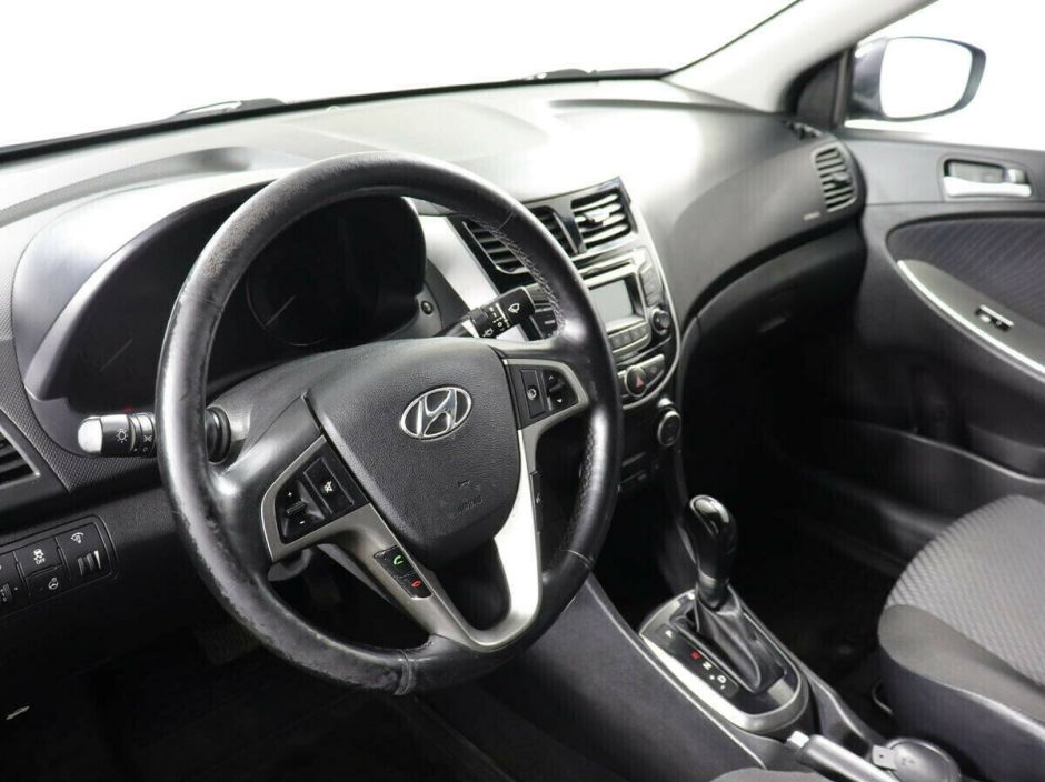 Hyundai Solaris, 1.6 л, АТ, 2015 фото 10
