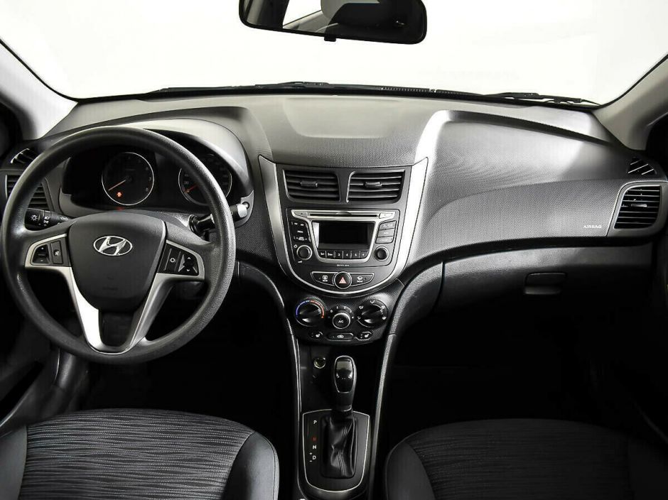 Hyundai Solaris, 1.6 л, АТ, 2015 фото 7