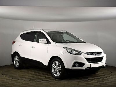 Hyundai ix35, 2.0 л, АКПП, 2013 фото 4