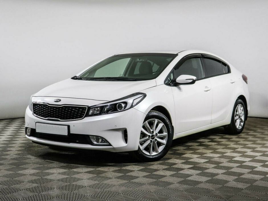Kia Cerato, 2.0 л, АТ, 2019 фото 3
