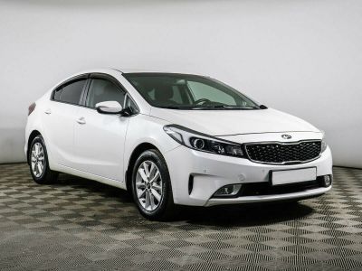 Kia Cerato, 2.0 л, АКПП, 2019 фото 4