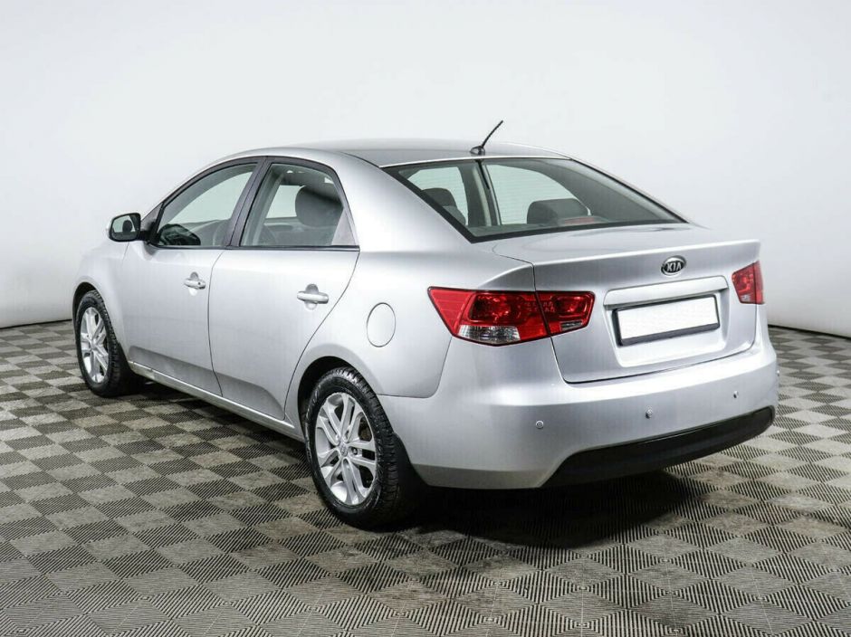Kia Cerato, 1.6 л, АТ, 2010 фото 5