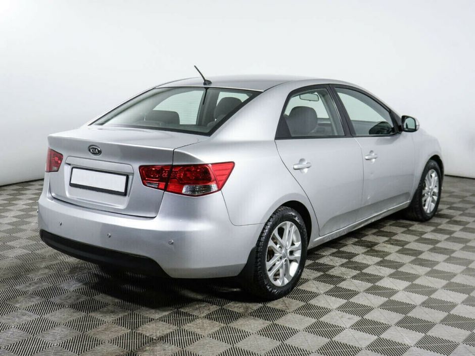 Kia Cerato, 1.6 л, АТ, 2010 фото 6