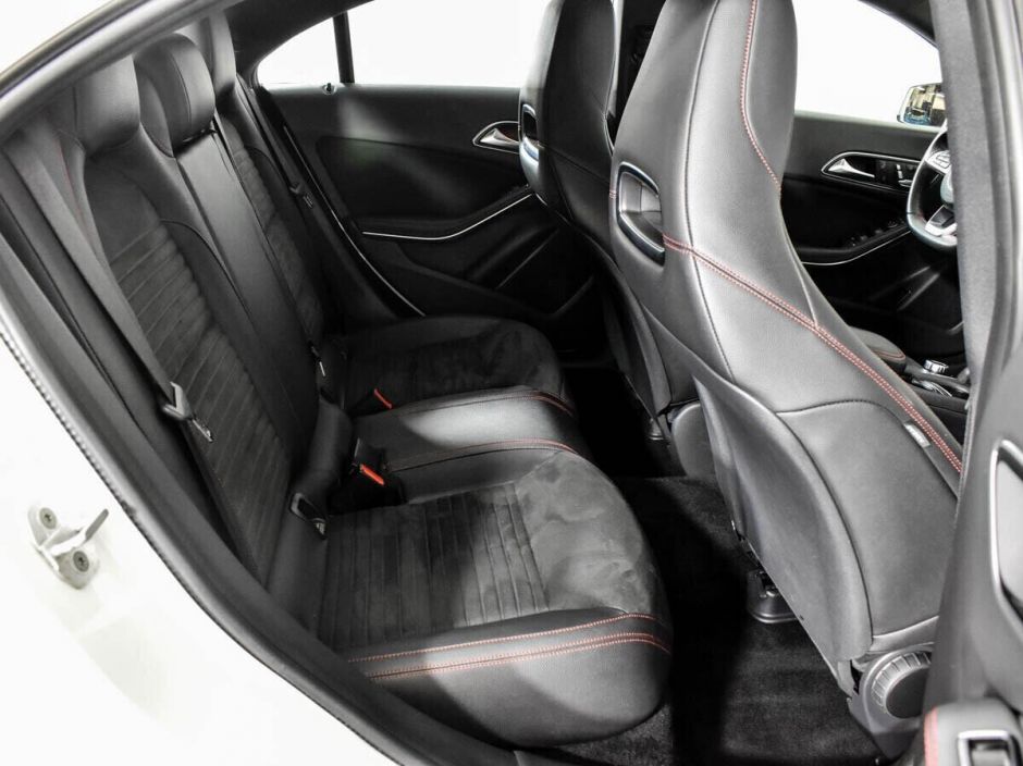 Mercedes-Benz CLA, 1.6 л, Робот, 2016 фото 1