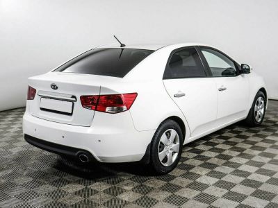 Kia Cerato, 2.0 л, АКПП, 2011 фото 6