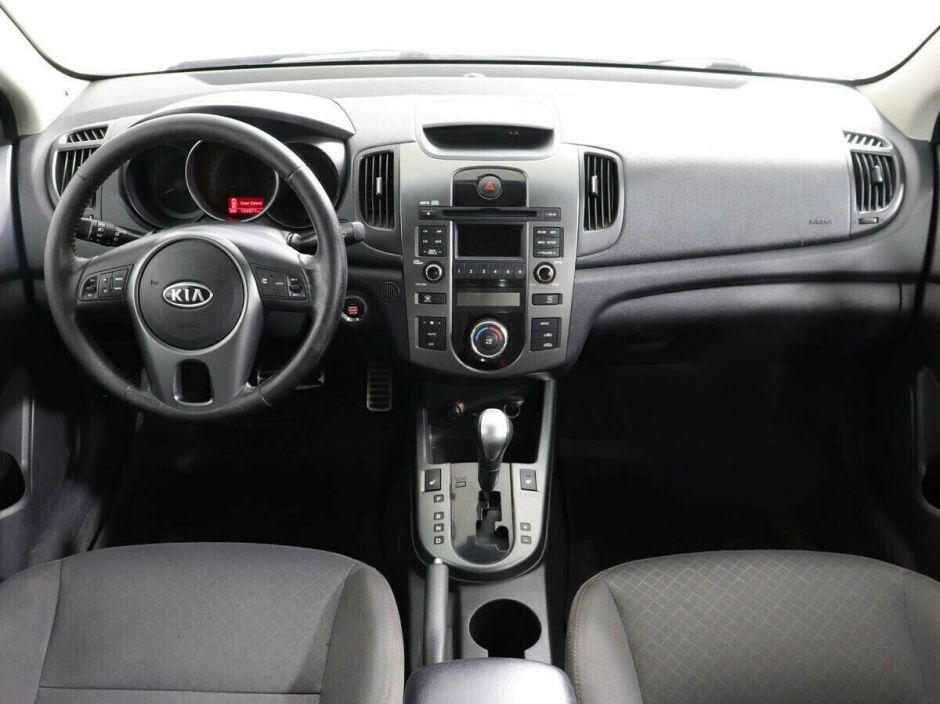 Kia Cerato, 2.0 л, АТ, 2011 фото 7