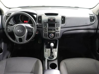 Kia Cerato, 2.0 л, АКПП, 2011 фото 7