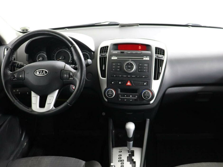 Kia Ceed, 1.6 л, АТ, 2010 фото 7