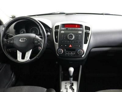 Kia Ceed, 1.6 л, АКПП, 2010 фото 7