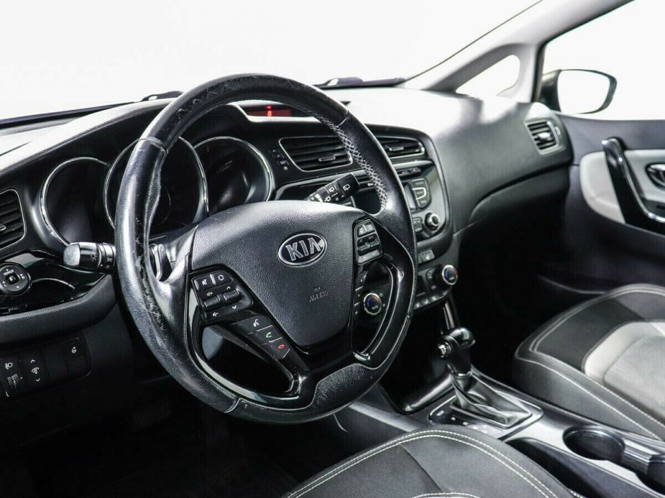 Kia Ceed, 1.6 л, АТ, 2012 фото 10