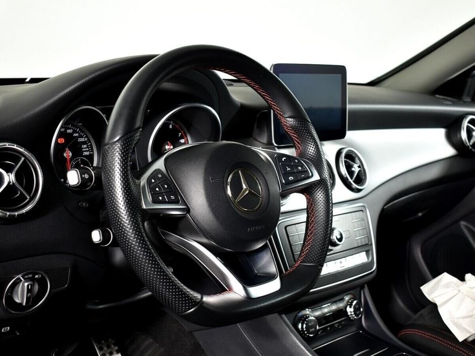 Mercedes-Benz CLA, 2.0 л, Робот, 2016 фото 7