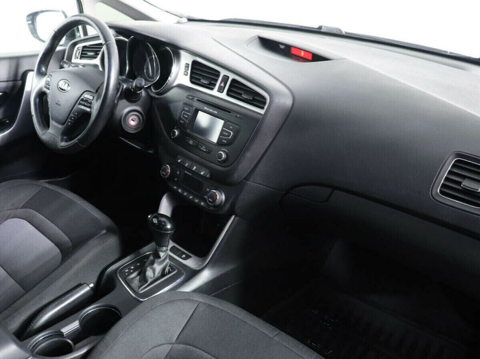 Kia Ceed, 1.6 л, АТ, 2014 фото 9