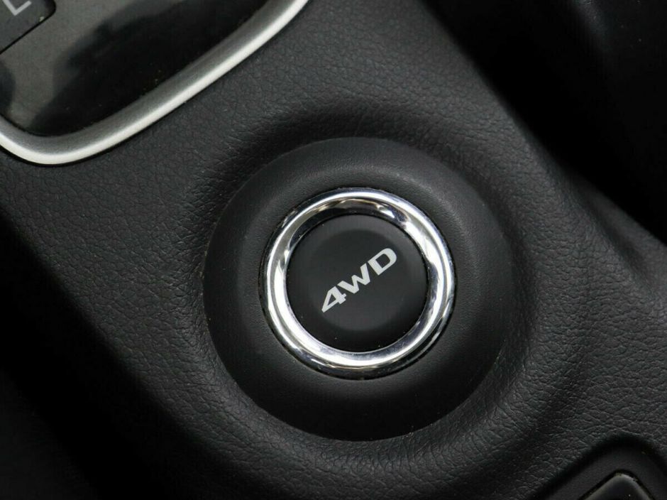 Mitsubishi Outlander, 2.0 л, Вариатор, 2015 фото 9