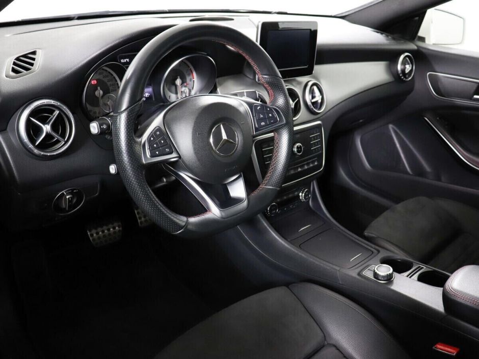 Mercedes-Benz CLA, 2.0 л, Робот, 2016 фото 7
