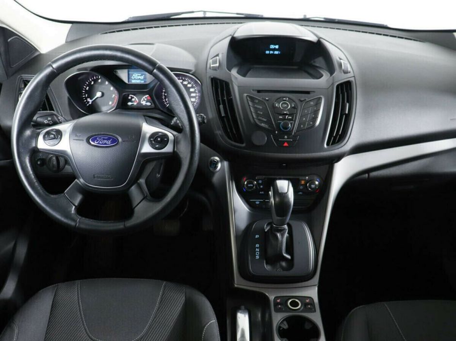 Ford Kuga, 2.5 л, АТ, 2016 фото 7