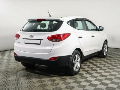 Hyundai ix35, 2.0 л, АКПП, 2015 фото 6