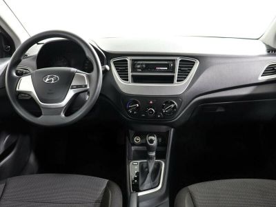 Hyundai Solaris, 1.4 л, АКПП, 2020 фото 2