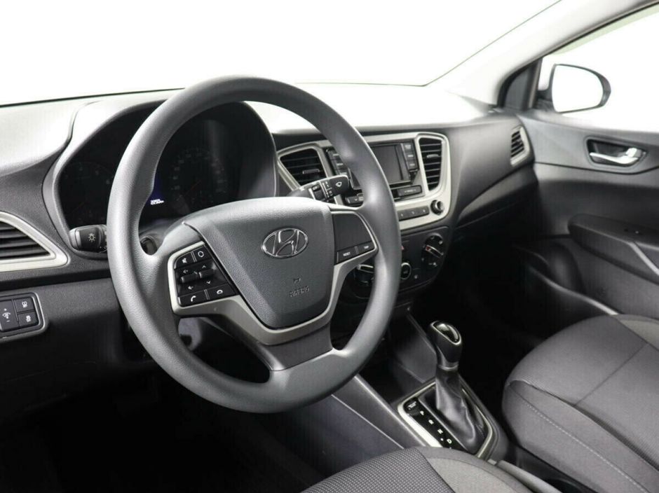 Hyundai Solaris, 1.6 л, АТ, 2020 фото 7