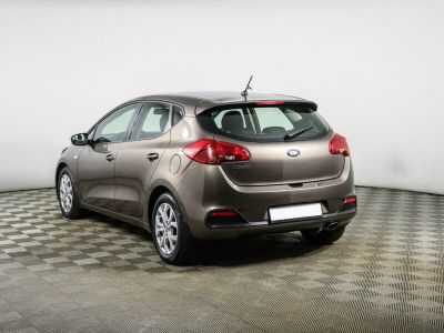 Kia Ceed, 1.6 л, АКПП, 2015 фото 5