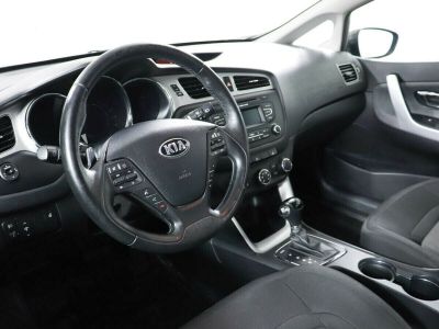 Kia Ceed, 1.6 л, АКПП, 2015 фото 9