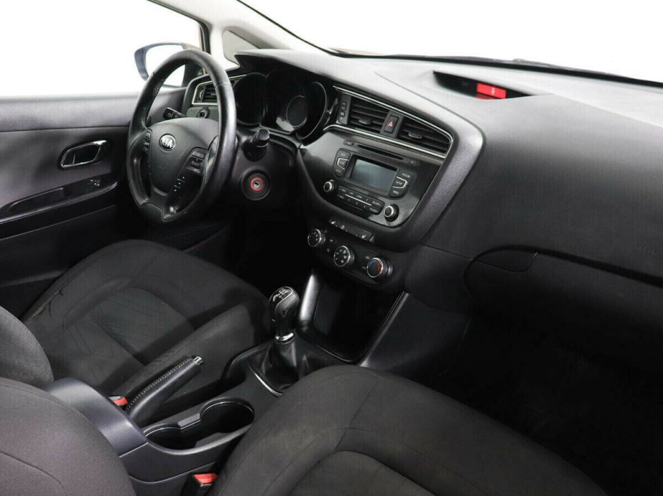 Kia Ceed, 1.6 л, МТ, 2016 фото 7