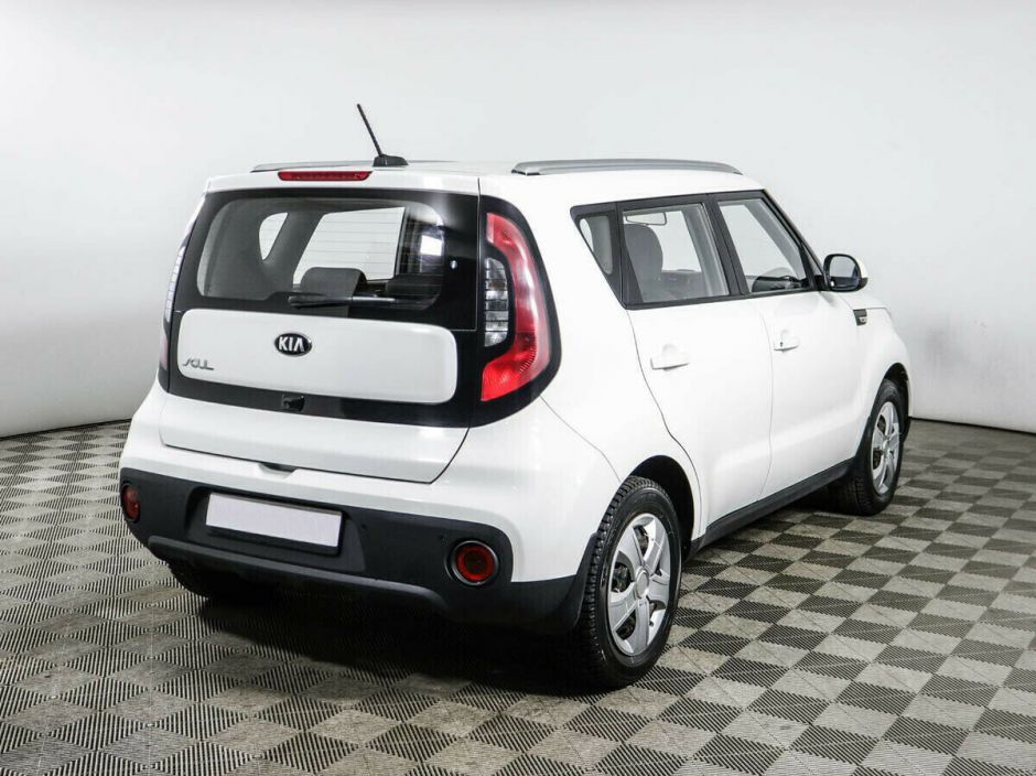 Kia Soul, 1.6 л, АТ, 2017 фото 4