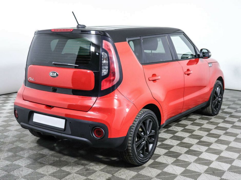 Kia Soul, 2.0 л, АТ, 2019 фото 4