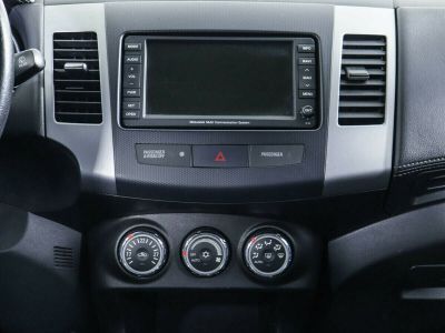 Mitsubishi Outlander, 2.4 л, CVT, 2010 фото 9