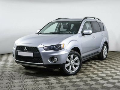 Mitsubishi Outlander, 2.4 л, CVT, 2011 фото 3