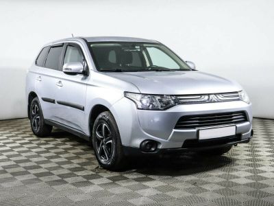 Mitsubishi Outlander, 2.0 л, CVT, 2012 фото 5