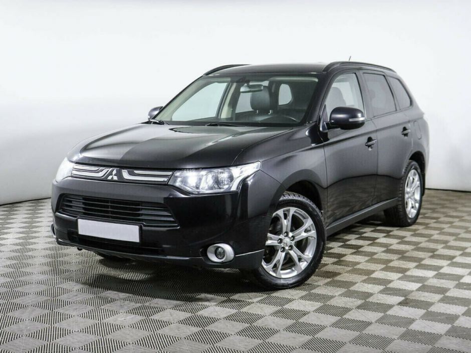 Mitsubishi Outlander, 2.4 л, Вариатор, 2012 фото 3