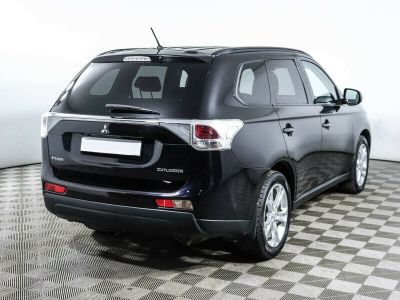 Mitsubishi Outlander, 2.4 л, CVT, 2012 фото 4