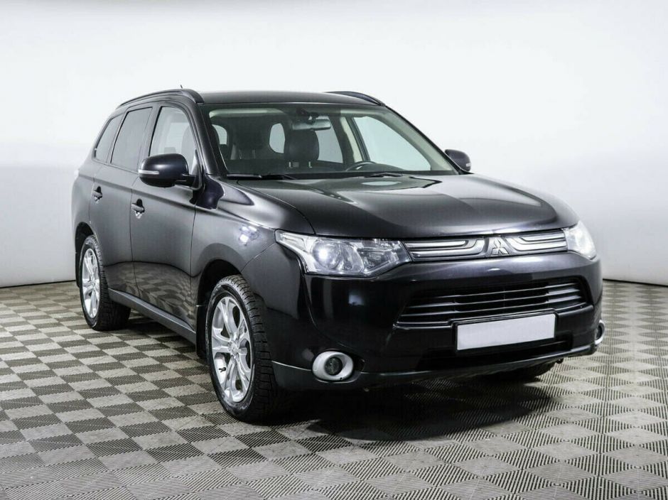 Mitsubishi Outlander, 2.4 л, Вариатор, 2012 фото 5